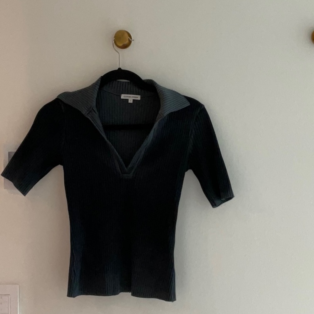 Cotton Citizen dark blue V-Neck Top